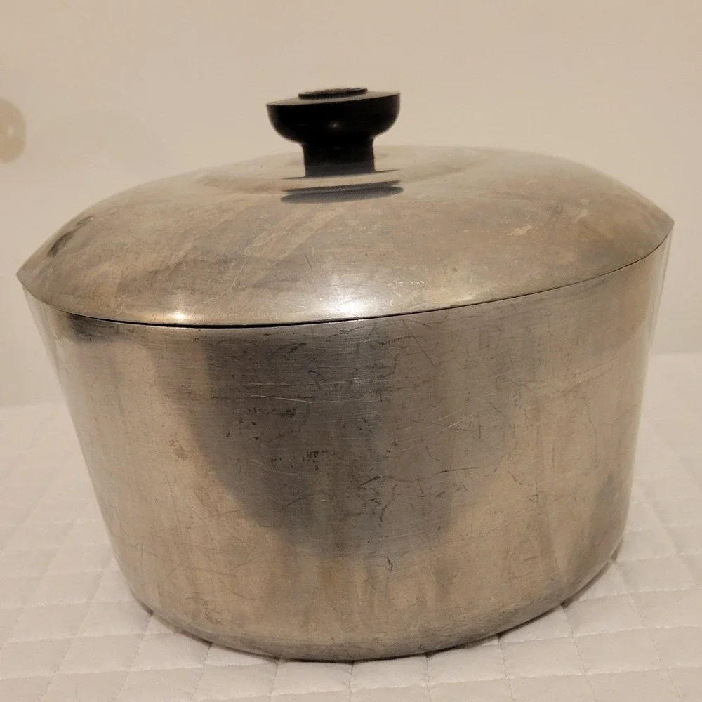 VTG GHC Magnalite Guardian Service Cast Aluminum Pot Pour Spouts Lid MCM Kitchen
